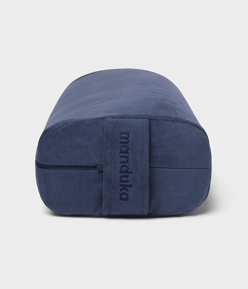 Manduka ENLIGHT Lean bolster pude, midnatsblå