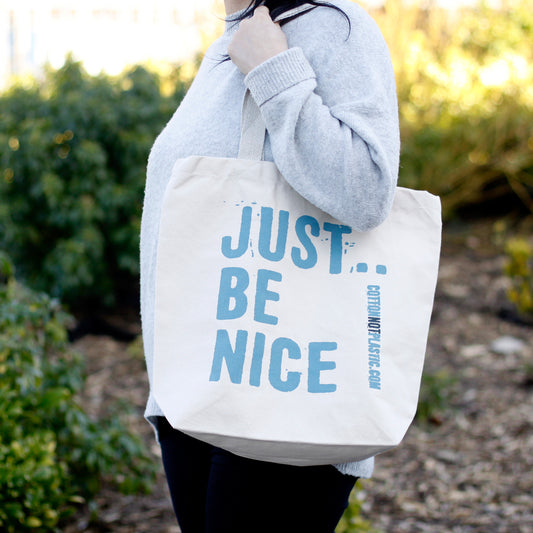 Mulepose 'just be nice